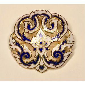 Gorgeous Navy, White and Gold Brooch sure to bring complements 🤩